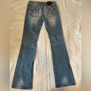 Miss Me Women’s Bootcut SZ. 29 Embroidered Cross Pockets Light Wash Jeans